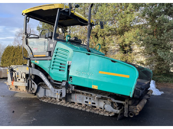 العامل بالقار VÖGELE