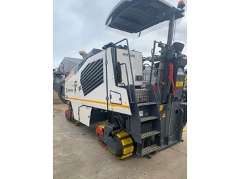 ماكينات لصقل الأسفلت Wirtgen W 120 CFI: صور 5