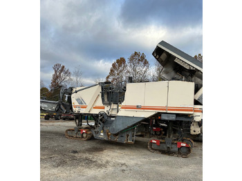 ماكينات لصقل الأسفلت WIRTGEN