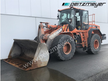 اللودر بعجل DOOSAN DL300