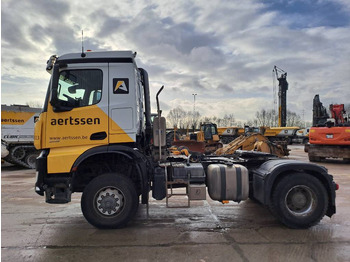 شاحنة جرار MERCEDES-BENZ Arocs