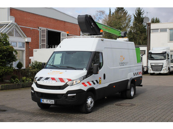 مصاعد الازدهار محمولة على شاحنة IVECO Daily