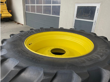 جرار John Deere 6R250 Kompletträder 650/65 R42, Bridgestone, aus 2019: صور 2