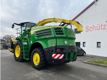 تأجير John Deere 8300i Feldhäcksler, Harvestlap, Pickup, Kemper, erst 910 Betriebsstunden, Baujahr 2018 John Deere 8300i Feldhäcksler, Harvestlap, Pickup, Kemper, erst 910 Betriebsstunden, Baujahr 2018: صور 3 تأجير John Deere 8300i Feldhäcksler, Harvestlap, Pickup, Kemper, erst 910 Betriebsstunden, Baujahr 2018 John Deere 8300i Feldhäcksler, Harvestlap, Pickup, Kemper, erst 910 Betriebsstunden, Baujahr 2018: صور 3