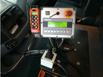 شاحنة القمامة Mercedes-Benz Actros 2532 MP 3 Faun Frontlader 533 Waage Mercedes-Benz Actros 2532 MP 3 Faun Frontlader 533 Waage: صور 5