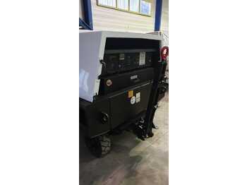 وحدة الطاقة الأرضية للطائرات Houchin GPU C690 90KvA+28DC: صور 3
