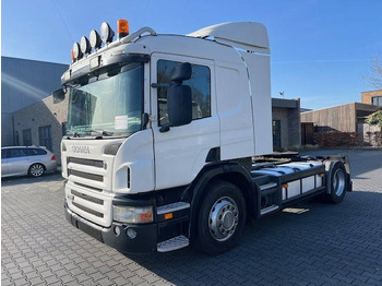 شاحنة جرار SCANIA P 380