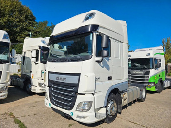 شاحنة جرار DAF XF 460