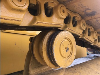 بلدوزر KOMATSU D65EX-12 mit Ripperventil: صور 3 بلدوزر KOMATSU D65EX-12 mit Ripperventil: صور 3