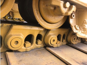 بلدوزر KOMATSU D65EX-12 mit Ripperventil: صور 5 بلدوزر KOMATSU D65EX-12 mit Ripperventil: صور 5