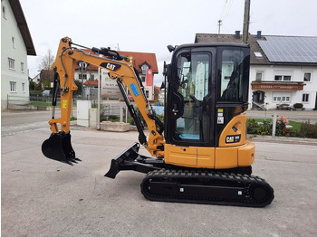 حفارة مصغرة CATERPILLAR 303E