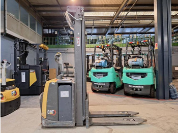 معدات تكديس Caterpillar NSV16P: صور 5 معدات تكديس Caterpillar NSV16P: صور 5