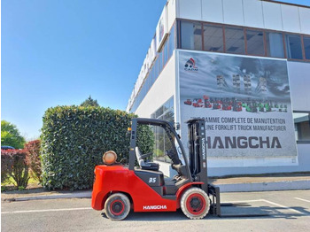 رافعة شوكية تعمل بالغاز HANGCHA XF35