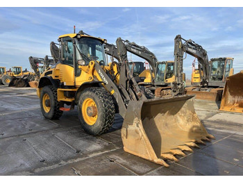 اللودر بعجل VOLVO L45H