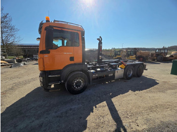 شاحنة ذات الخطاف MAN TGS 26.500