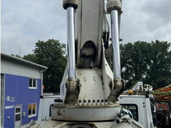 مضخة خرسانة Mercedes-Benz ACTROS 3240 8x4 Betonpumpe PUTZMEISTER BSF 42 M: صور 2 مضخة خرسانة Mercedes-Benz ACTROS 3240 8x4 Betonpumpe PUTZMEISTER BSF 42 M: صور 2