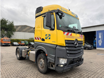 شاحنة جرار MERCEDES-BENZ Actros 1846