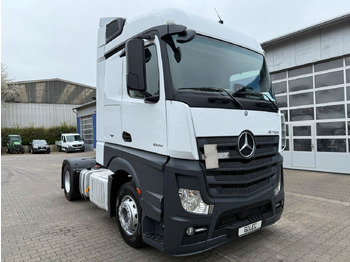 شاحنة جرار MERCEDES-BENZ Actros 1845