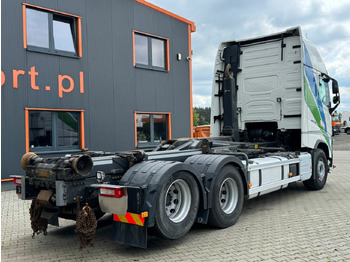 شاحنة ذات الخطاف Volvo FH 540 6x2 Abrollkipper MEILLER RK 26.67: صور 5