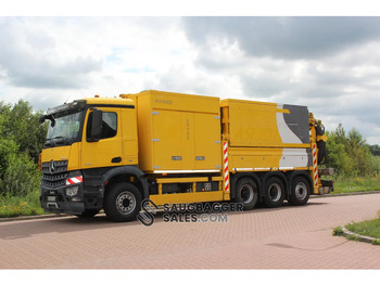 فراغ شاحنة MERCEDES-BENZ Arocs