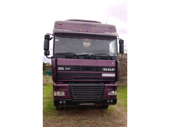 شاحنة جرار DAF 95XF380: صور 2 شاحنة جرار DAF 95XF380: صور 2