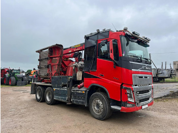 ماكينة تقطيع الأغصان VOLVO