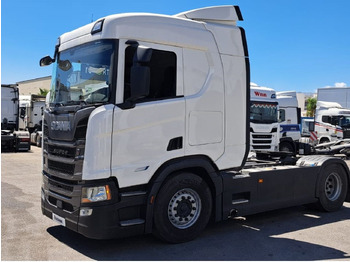 شاحنة جرار SCANIA R 500