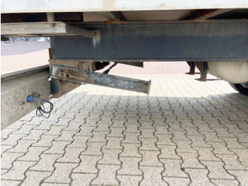 بصندوق مغلق مقطورة Ackermann Z-LA-F 6.5/5.2 E Ackermann, Z-LA-F 6.5/5.2 E, durchladbar, 42 cbm: صور 2 بصندوق مغلق مقطورة Ackermann Z-LA-F 6.5/5.2 E Ackermann, Z-LA-F 6.5/5.2 E, durchladbar, 42 cbm: صور 2