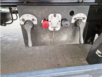 بصندوق مغلق مقطورة Kleiderkofferanhänger Hofmann, Kleiderkofferanhänger, durchladbar, LBW BÄR, 42 cbm: صور 5 بصندوق مغلق مقطورة Kleiderkofferanhänger Hofmann, Kleiderkofferanhänger, durchladbar, LBW BÄR, 42 cbm: صور 5