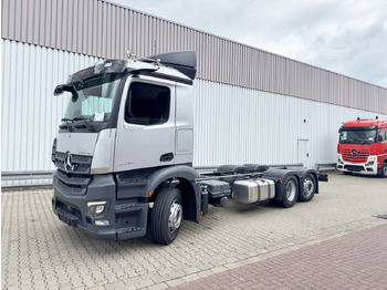 الشاسيه شاحنة MERCEDES-BENZ Actros 2546