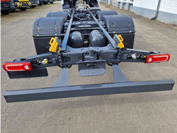 الشاسيه شاحنة جديد Mercedes-Benz Actros 2553 LL 6x2 Actros 2553 LL 6x2, Retarder, Liftachse, MultimediaCockpit, LED, Navi: صور 4 الشاسيه شاحنة جديد Mercedes-Benz Actros 2553 LL 6x2 Actros 2553 LL 6x2, Retarder, Liftachse, MultimediaCockpit, LED, Navi: صور 4