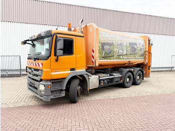 شاحنة القمامة MERCEDES-BENZ Actros 2641