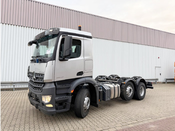 الشاسيه شاحنة MERCEDES-BENZ Arocs