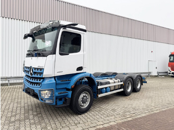 الشاسيه شاحنة MERCEDES-BENZ Arocs 2651