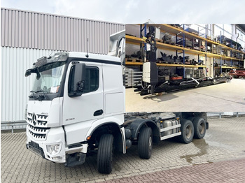شاحنة ذات الخطاف MERCEDES-BENZ Arocs 3253