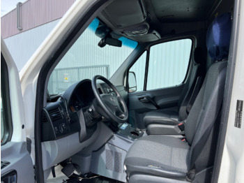 سيارة إسعاف Mercedes-Benz Sprinter 313 CDI 4x2 Sprinter 313 CDI 4x2, EEV, Krankenwagen: صور 4