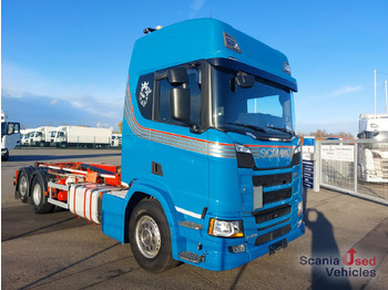 قلابات SCANIA R 450