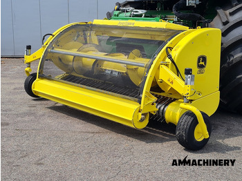 معدات حصادة الأعلاف JOHN DEERE