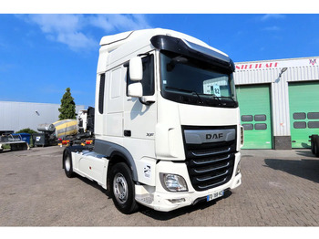 شاحنة جرار DAF XF 480