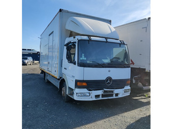 بصندوق مغلق شاحنة Mercedes-Benz 818: صور 2