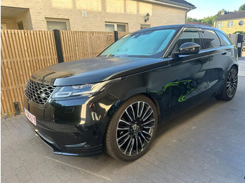 سيارة دفع رباعي LAND ROVER