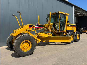 آلة تسوية الأرض CATERPILLAR 140H