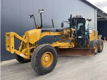 آلة تسوية الأرض CATERPILLAR 140M