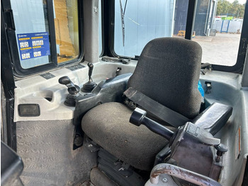 بلدوزر Cat D7R II: صور 2