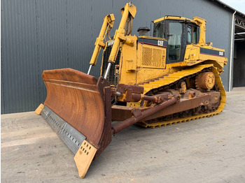 بلدوزر CATERPILLAR D8R