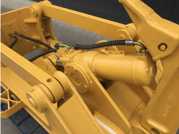 ملحقات - آلات البناء جديد Komatsu D61: صور 4