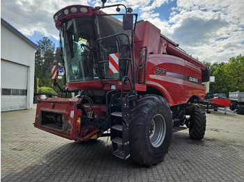 حصادة شاملة CASE IH