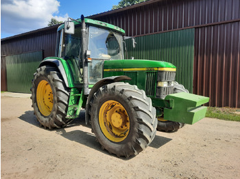 جرار JOHN DEERE 6910: صور 3
