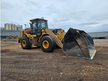 اللودر بعجل CATERPILLAR