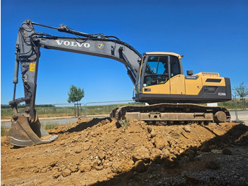 حفارات زحافة VOLVO EC220DL